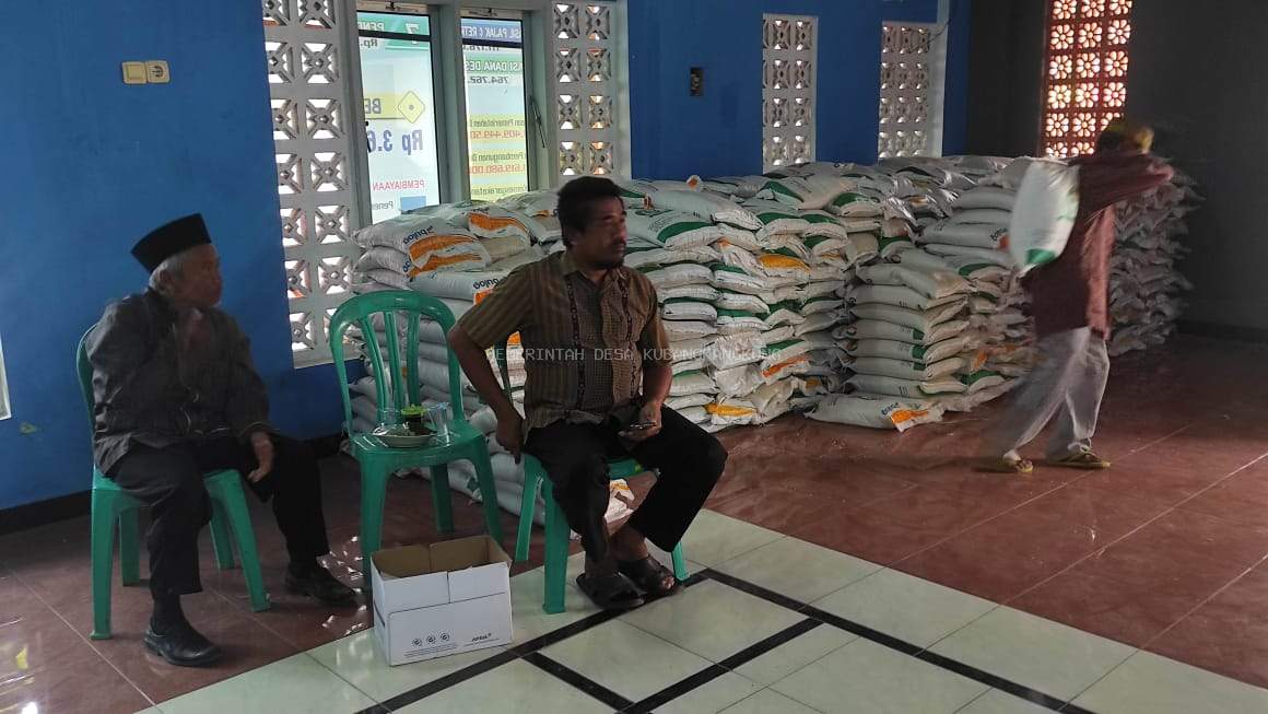 Penyaluran Beras Bantuan Pemerintah CPP tahap 3 Bulanan Agustus