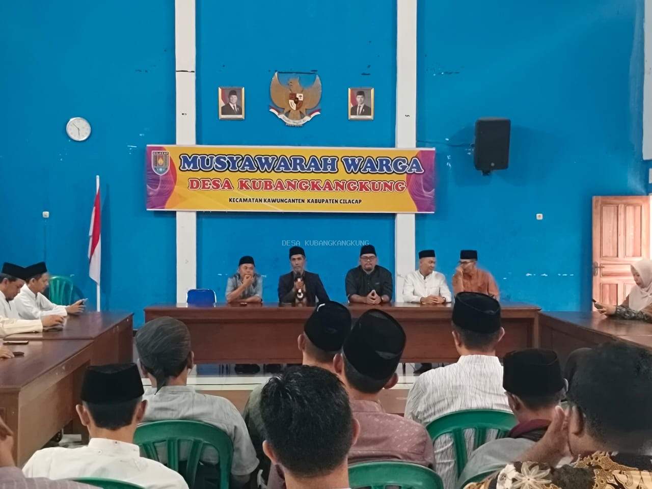 Buka Bersama Pemerintah Desa dengan Kecamatan Kawunganten